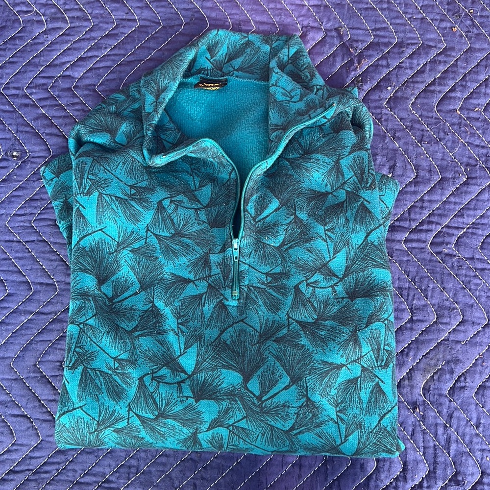 Vintage REI men’s L pullover
